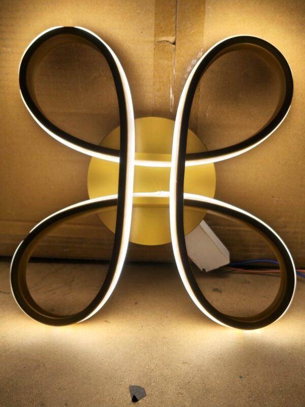 Plafon LED 320 x 335mm Três Temperaturas Dourado