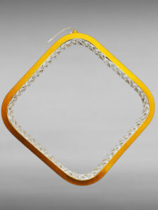 Luminária Pendente Led Losango 18w 3200k Quarto E Sala 127/220v Dourado