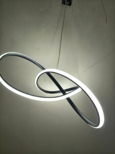 Lustre Pendente Led 45w 3 Em 1 Bivolt Cinderella Preto 127/220v Preto