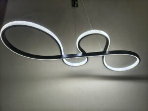 Lustre Pendente Led Design Infinity 60w Bivolt Preto 127/220v Preto